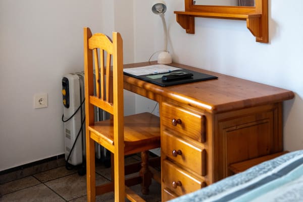 Mesa habitacion individual